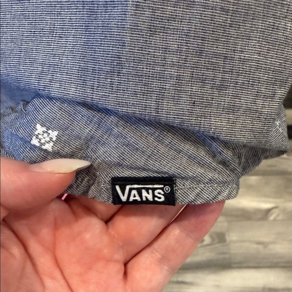Vans Men's Blue Button Down Shirt Medium - Picture 5 of 6